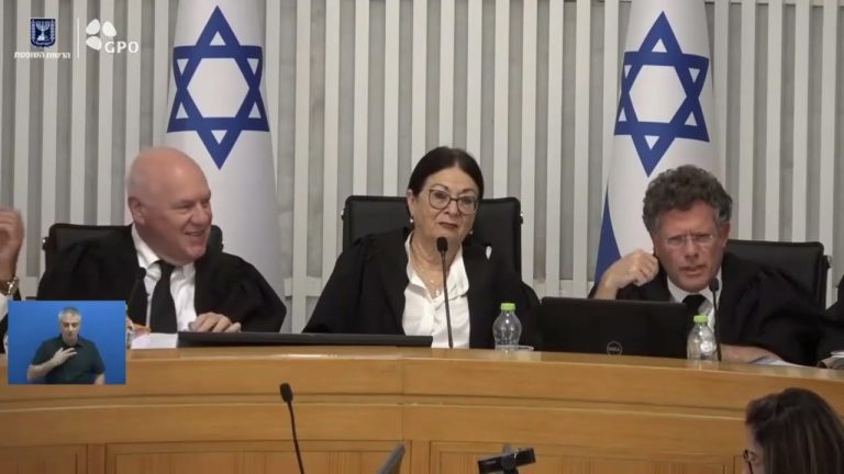 'The most dramatic hearing in the High Court's history' – Ilan Bombach's argument before 15 justices