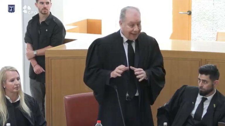 Judges persuaded mid-hearing to accept the petition against the Elections Committee chair's decision on the Elector case